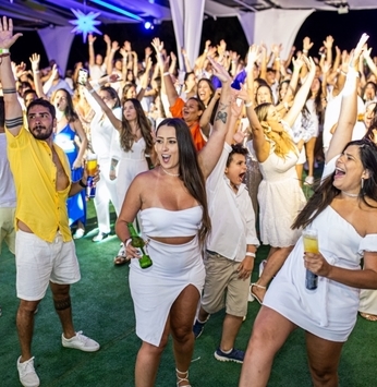 A chegada de 2024 foi uma grande festa no Santa Bárbara
